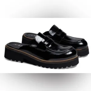 NEW Bueno Black Patent Amber Women's Open Back Clog