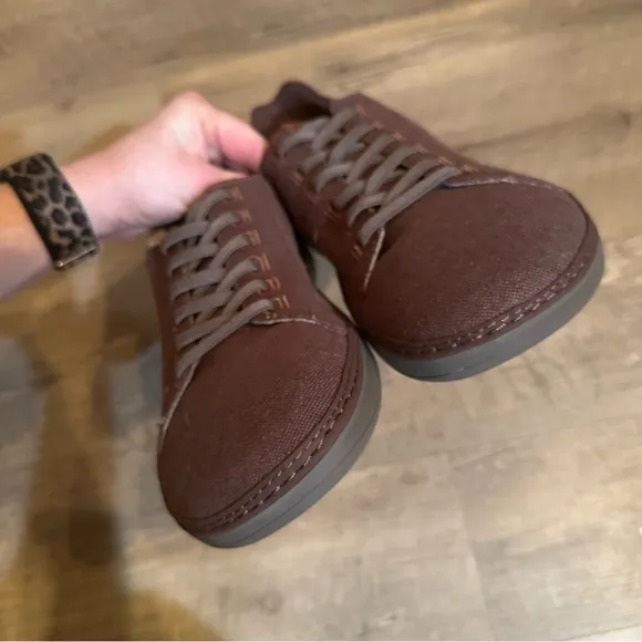 New Clarks Higley Lace Sneaker