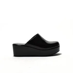 NEW CORDANI camryn sandals in black patent leather