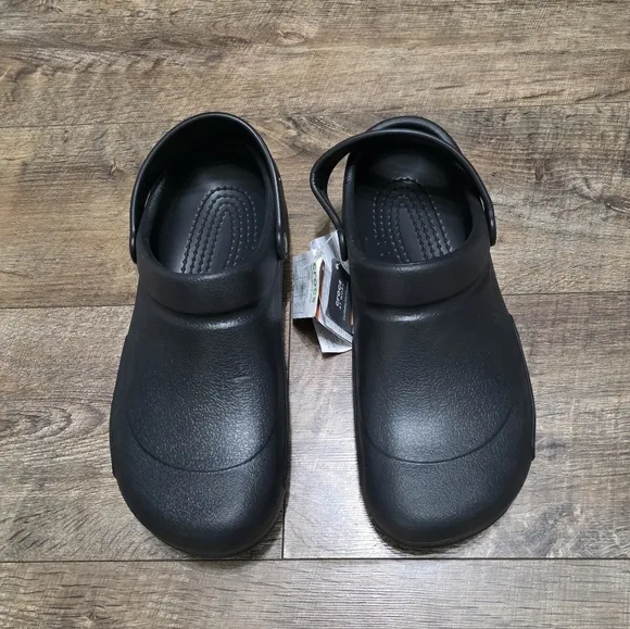 New Crocs Sandals Black Slip-On Clogs Men Size 11