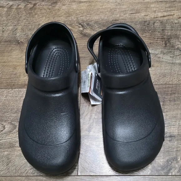 New Crocs Sandals Black Slip-On Clogs Men Size 11