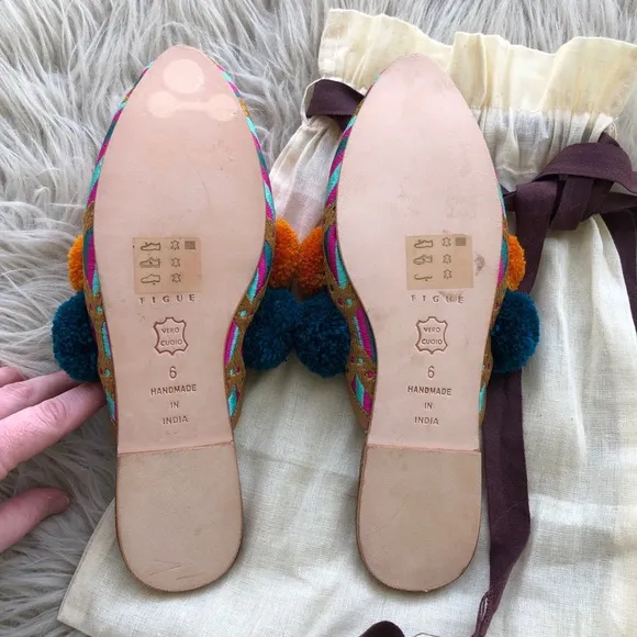 New Figue Diamond Ikat Iris Slides
