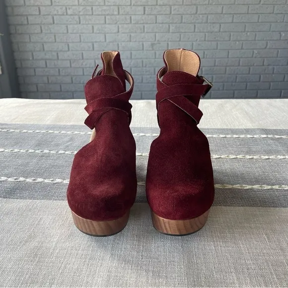 New Free People Cedar Clogs in Merlot Red Size 8 EU 38