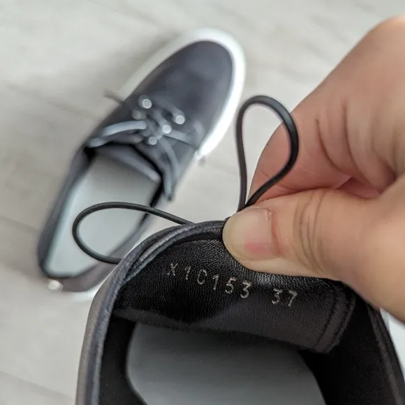NEW Giorgio Armani Black leather Oxford size 37