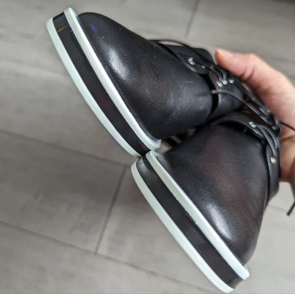 NEW Giorgio Armani Black leather Oxford size 37