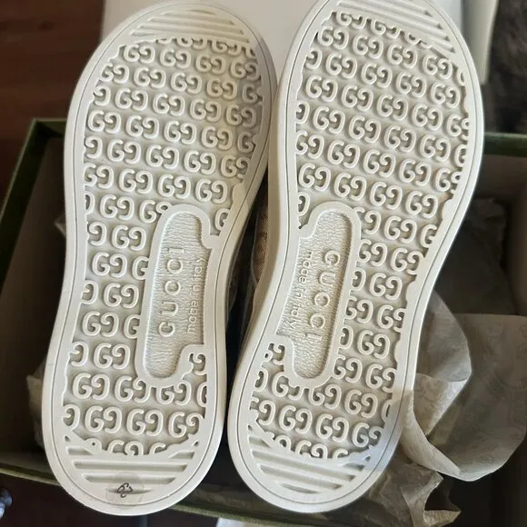 NEW GUCCI KIDS SLIP ON CANVAS BROWN TRAINERS SNEAKERS 100% Authentic Size 29