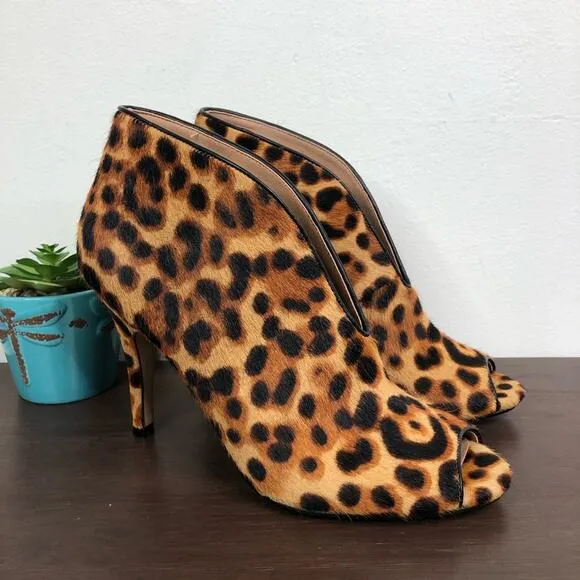 NEW Halogen Harowen Leopard Print Heels