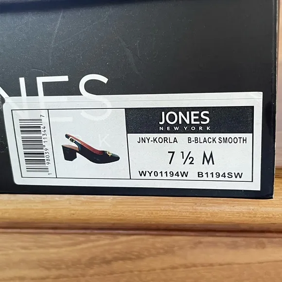 NEW IN BOX - Jones New York - Black &amp; Gold Heel Slingbacks - 7.5
