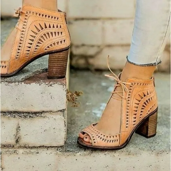 NEW Jeffrey Campbell Cordillo Sandal 9.5 Ankle Tie Heels