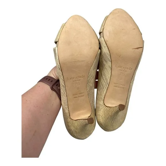 New Kate Spade Billie Textured Gold Metallic Snake Pattern Peep Toe Heels-7.5B