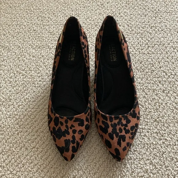 NEW Kenneth Cole Animal Print Block Heels Pumps Women’s Size 8 Ortholite NWOB