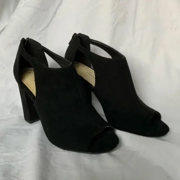 New Look UK Suede Black Block Heel Open Boots 8.5 size