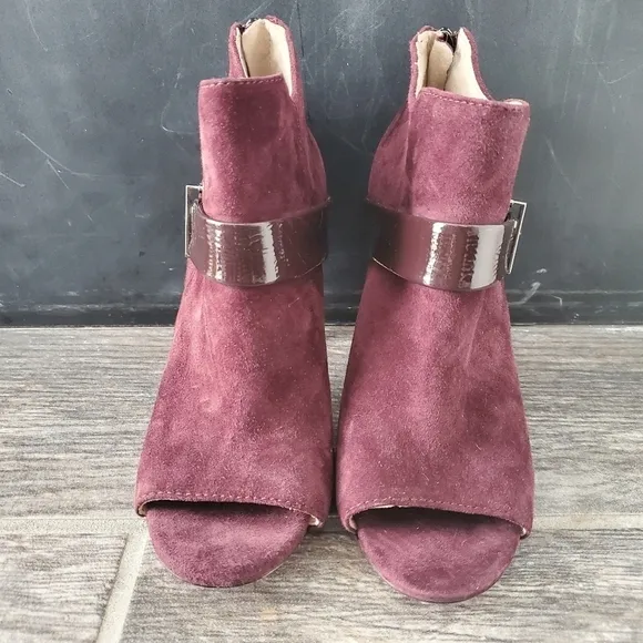 NEW Louise Et Cie Lander Burgundy Ankle Boot