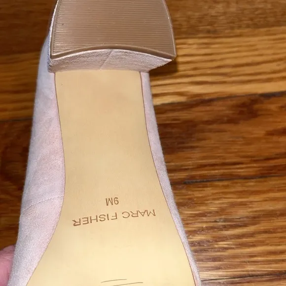 NEW Marc Fisher Caitlin blush pink suede pumps size 9 wicked Glinda block heels