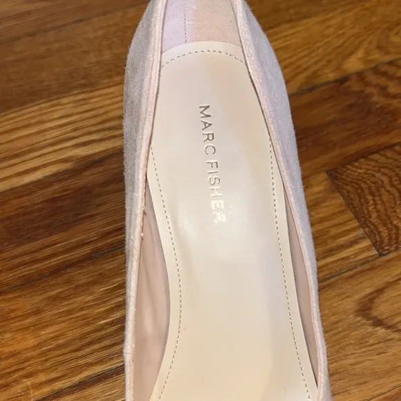 NEW Marc Fisher Caitlin blush pink suede pumps size 9 wicked Glinda block heels