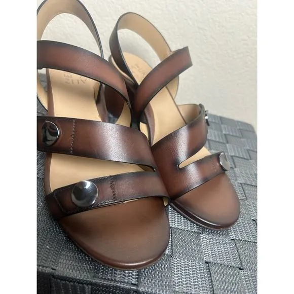 NEW Naturalizer Naalicia Pumps Women's Size 7 Red Brown Leather Heels Autumn