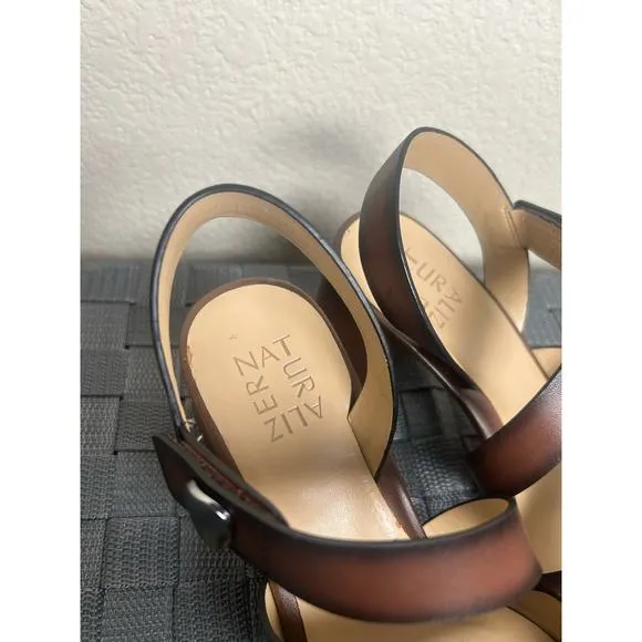 NEW Naturalizer Naalicia Pumps Women's Size 7 Red Brown Leather Heels Autumn