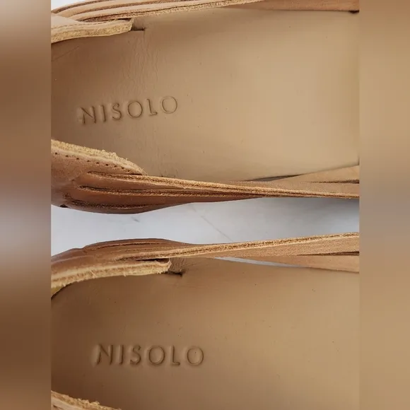 NEW! || NISOLO || Huarache, almond color, sandal, sz 6, leather