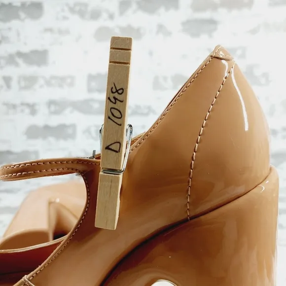 New Schutz Zayne New Pressego Tan Patent Leather Platform Mary Jane Pumps D1048