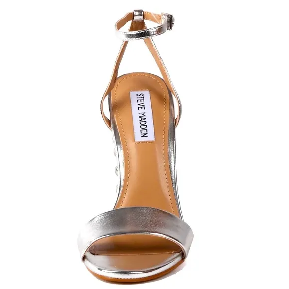 NEW STEVE MADDED ARIANNA SILVER STUDDED BLOCK HEEL SANDAL/HEELS