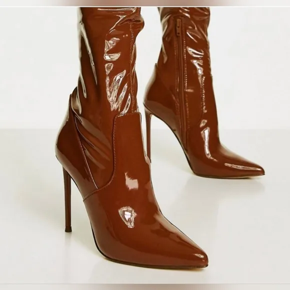 New Steve Madden pointy-toe,Steve Madden Viktory pat over-the-knee boot size 6M