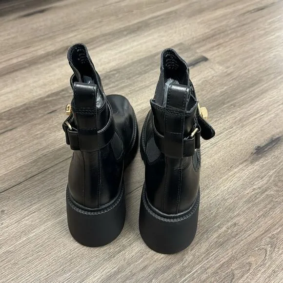 New Steve Madden Women's Gates Buckle-Detailed Lug-Sole Booties Size 7.5