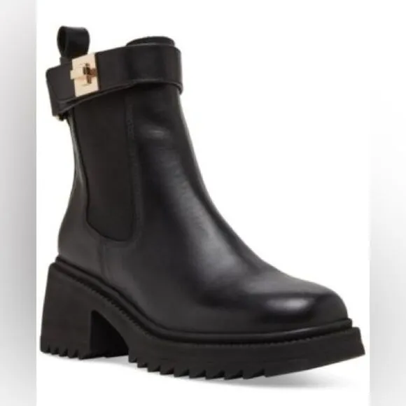 New Steve Madden Women's Gates Buckle-Detailed Lug-Sole Booties Size 7.5