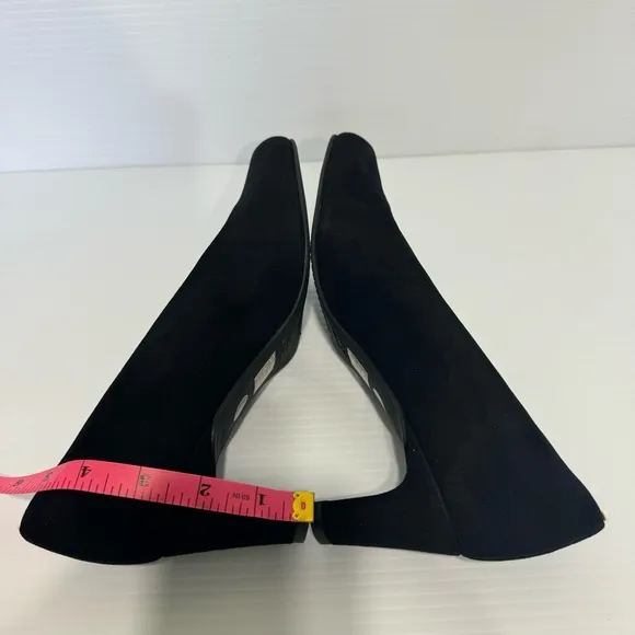 New Stuart Weitzman Chicpump Black Suede Square Toes Heels Size 8