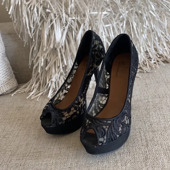 🪞NEW stunning black nude lace open toe heels in size 6