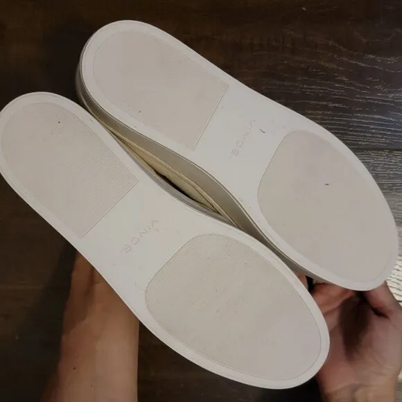 NEW Vince Warren Slip On Sneaker Womens 11 Comfort Casual Timeless Neutral