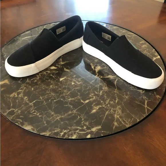 NEW🌟Ortholite TOMS Alp Fenix Platform Slip On Black‎ Canvas Sz 9.5 career comfy