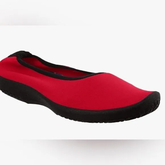 NIB A’rcopedico Women’s Lolita Red Slip On Ballet Flat Walking Comfort- Size 8.5