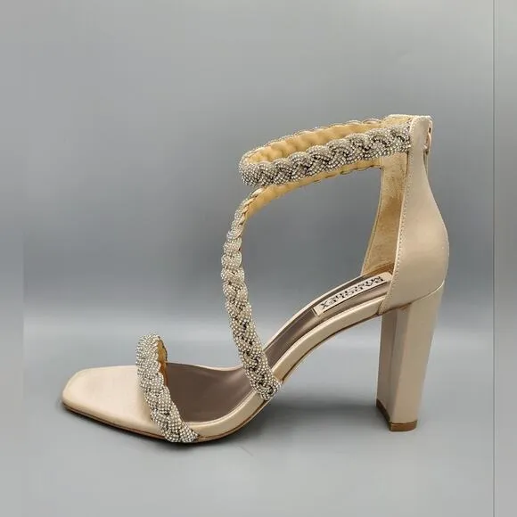 NIB Badgley Mischka Fenix Size 8 Open-Toe High Heels in Nude