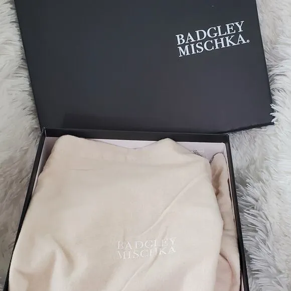 NIB Badgley Mischka Fenix Size 8 Open-Toe High Heels in Nude