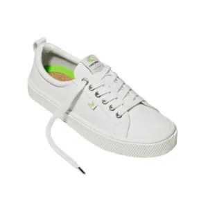NIB! Cariuma OCA Low Off-White Canvas Sneaker - Size 9