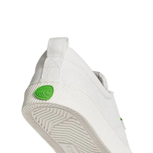 NIB! Cariuma OCA Low Off-White Canvas Sneaker - Size 9