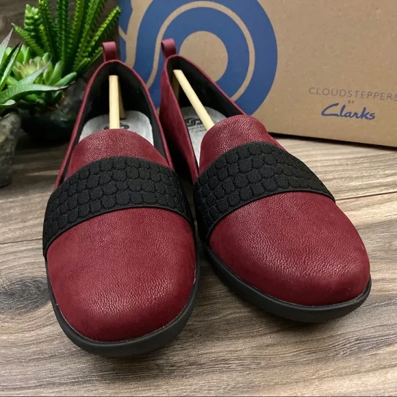 NIB Clarks Ayla Sloane Slip On Comfort Loafer