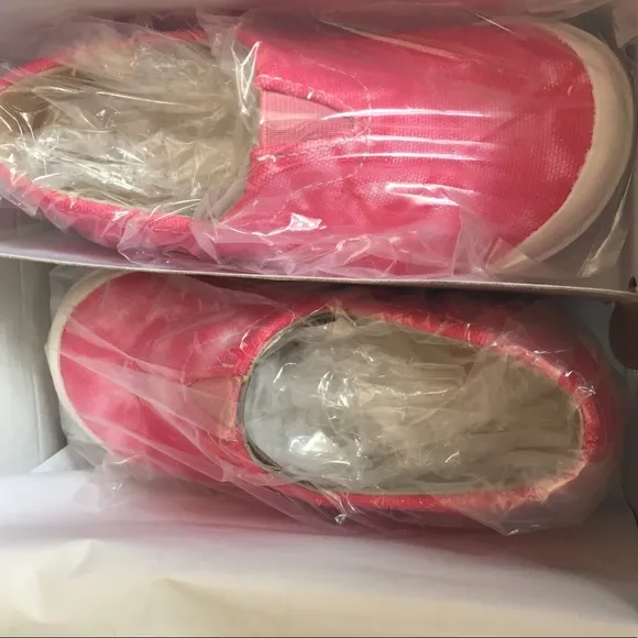 NIB - Dansko Kids Clogs Pink - Sz 28 (10.5-11)