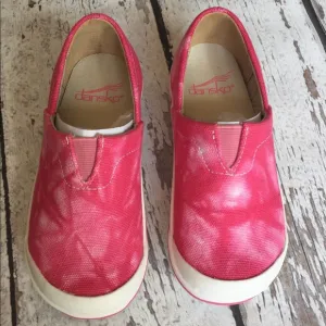 NIB - Dansko Kids Clogs Pink - Sz 28 (10.5-11)