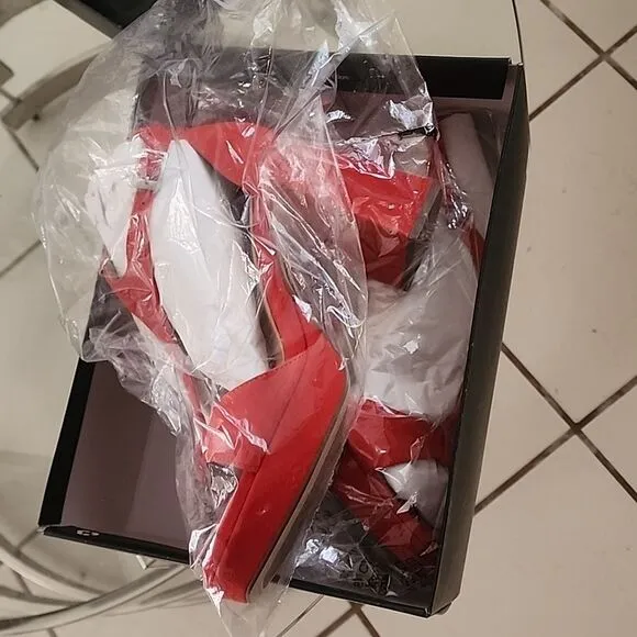 NIB Naturalizer Jae Women's Heels Retro Poppy Size 9.5 M