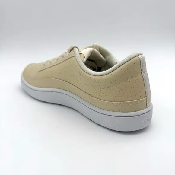 NIB NWT New Allbirds Women's Plant Pacer Shoes Size 9 Sneakers Everyday All Day