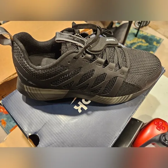 NIB Reebok Fusion Flexwave Composite Toe Shoe - Womens 9.5