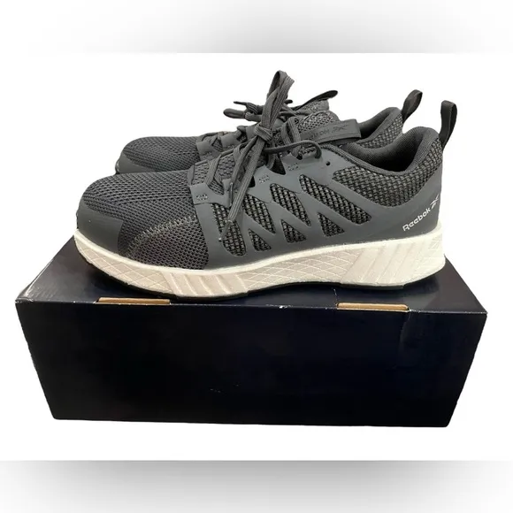 NIB Reebok Men’s Fusion Flexweave Comp Toe Industrial Shoes in Charcoal size 7