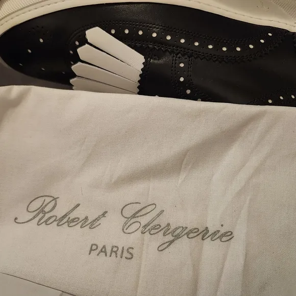 NIB ROBERT CLERGERIE TOLKA 01 Leather Black Oxfords Brouge Trim Kiltie Vamp 10.5