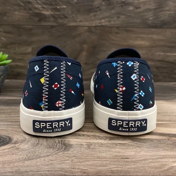 NIB Sperry Dual Gore Captain’s Slip On Sneaker 11M​