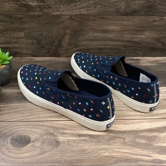 NIB Sperry Dual Gore Captain’s Slip On Sneaker 11M​