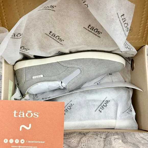 NIB Taos Dandy 8.5M Dandy Slip On Canvas Sneakers Grey Wash