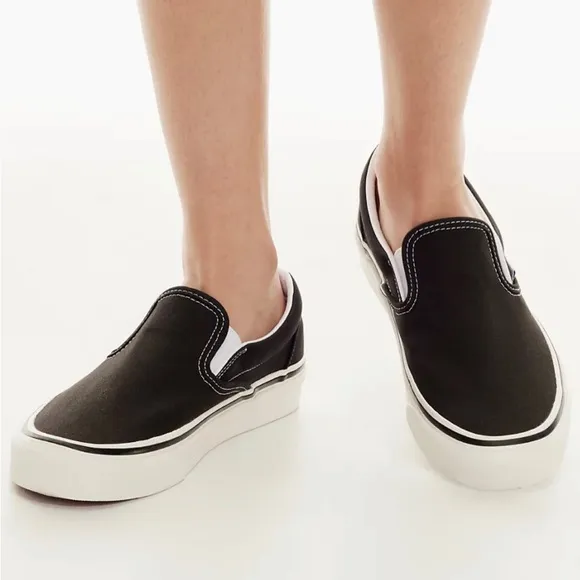 NIB Vans