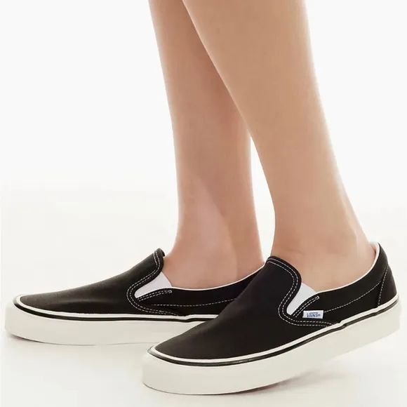 NIB Vans