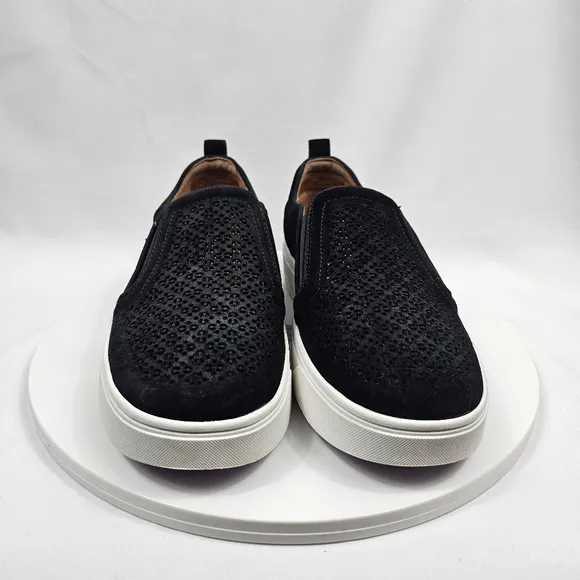 NIB Vionic Kimmie Perforated Suede Slip-On Sneaker Tennis Shoe Pull-On Black 7.5